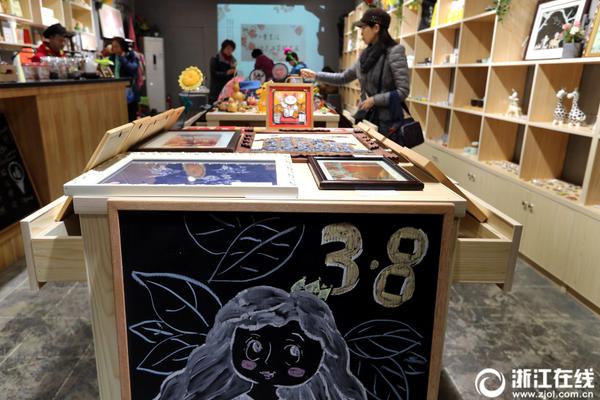 信息流接單網(wǎng)站_寫了10年流行色，今年這個真的很適合亞洲人