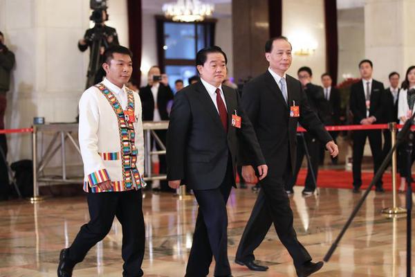 德媒：英超史一鋒？凱恩更想要獎(jiǎng)杯