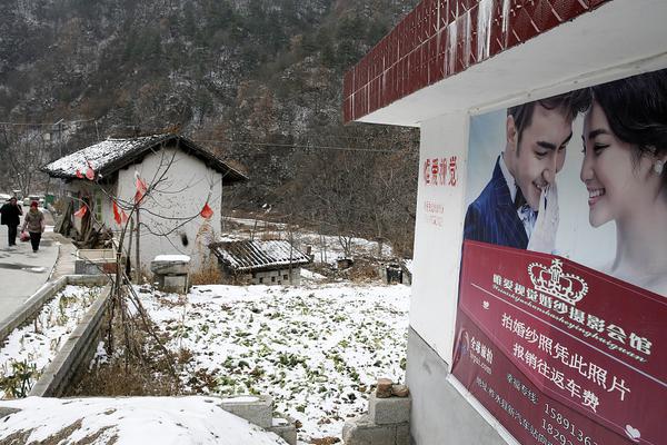 易優(yōu)cms破解版_南方也能玩冰雪？上海薈聚的圣誕玩法，解鎖冰雪經(jīng)濟(jì)本土化新答案