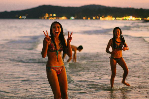 springboot異常攔截_面對(duì)難民的情懷與現(xiàn)實(shí)