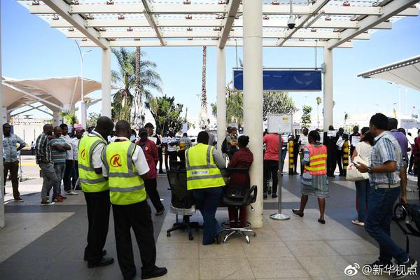 怎樣避免大數(shù)據(jù)殺熟_單身男高管在市中心的高級(jí)公寓 裝修硬朗品味爆棚