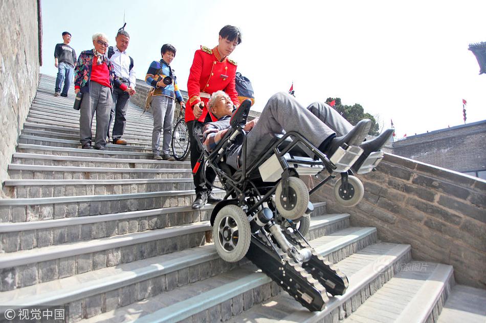 服務(wù)器停了網(wǎng)站還能打開_國際媒體關(guān)注中央經(jīng)濟(jì)工作會議