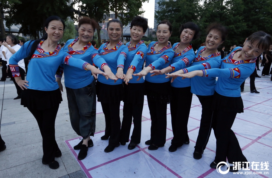 做一個視力較正手術大概需要多少錢_風聲丨補貼大戰(zhàn)何時結束，AI可能才是答案