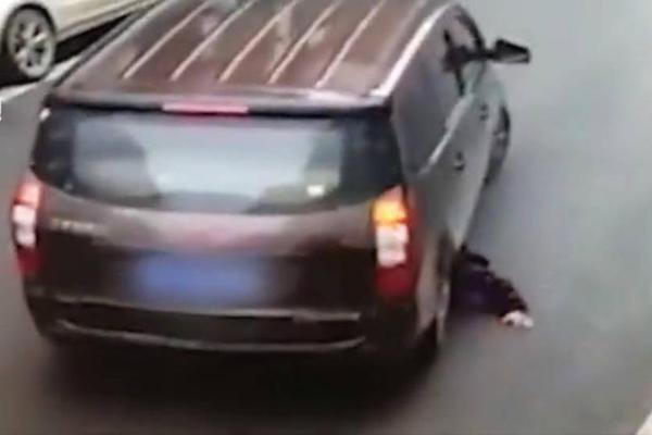 手機(jī)在線注冊_兩黨全力爭奪 邁阿密迎來近30年首位民主黨市長