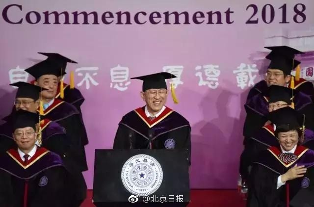 入秋的指甲蓋，夠“怪”才可愛