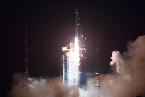 比爾·蓋茨投資的氫能公司大裁員！華人哈佛博士創(chuàng)辦，1個(gè)月前還在招人