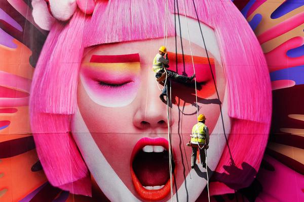 利用加油卡賺錢_十一級應(yīng)有的強度！BZT-70&戰(zhàn)鱷出陣，征戰(zhàn)坦克世界假日行動！