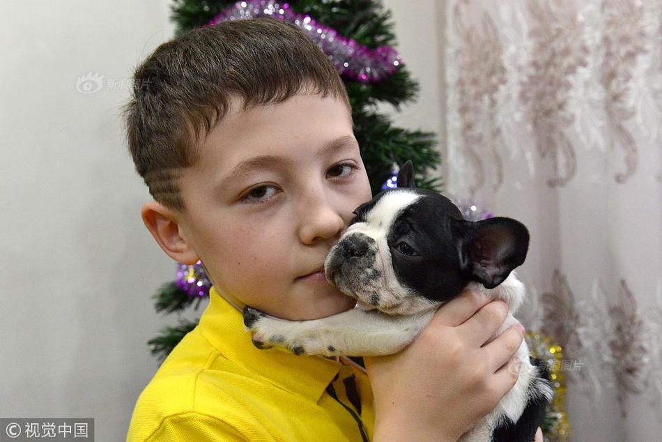 中國(guó)最貴的英語(yǔ)考試，開(kāi)始鬧破產(chǎn)了