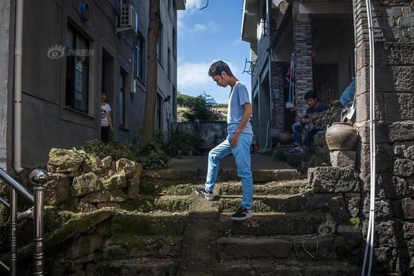 外國語學院網(wǎng)絡數(shù)據(jù)資源使用辦法_成都男性投入家務時間超女性