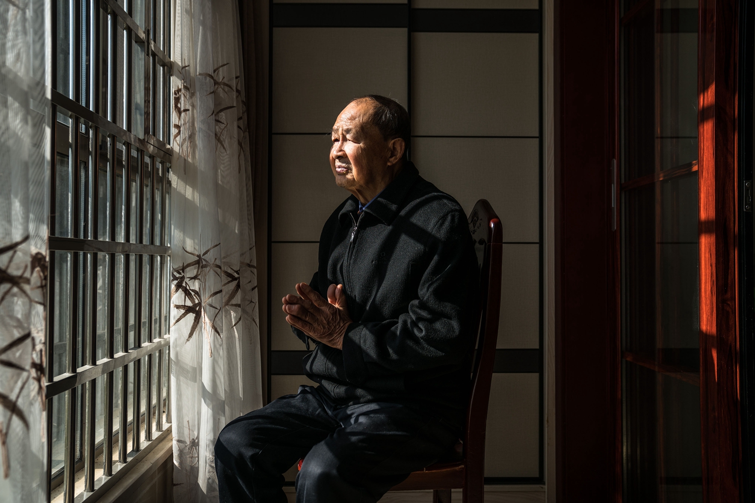 外國語學院網(wǎng)絡數(shù)據(jù)資源使用辦法_成都男性投入家務時間超女性