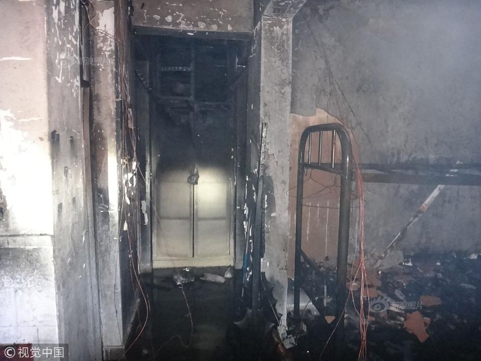 某些網(wǎng)頁打不開是什么原因_一件最基礎(chǔ)百搭的時尚單品，能撐過3個季節(jié)？