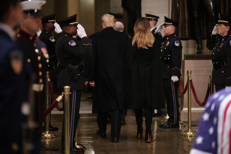 一件最基礎(chǔ)百搭的時(shí)尚單品，能撐過(guò)3個(gè)季節(jié)？