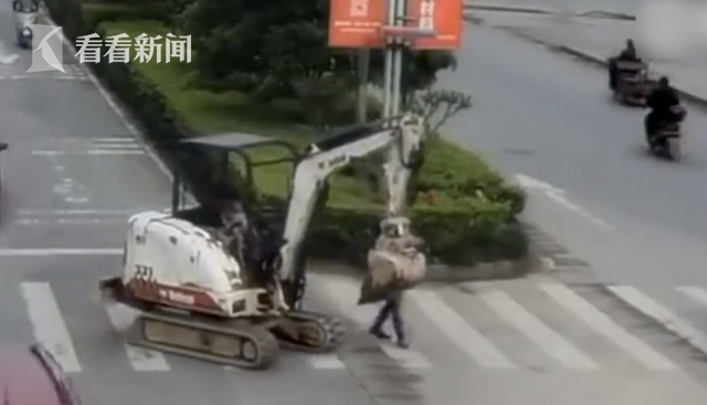 青龍橋站老站長寄語：希望青年學(xué)子積極為國家建設(shè)做貢獻(xiàn)