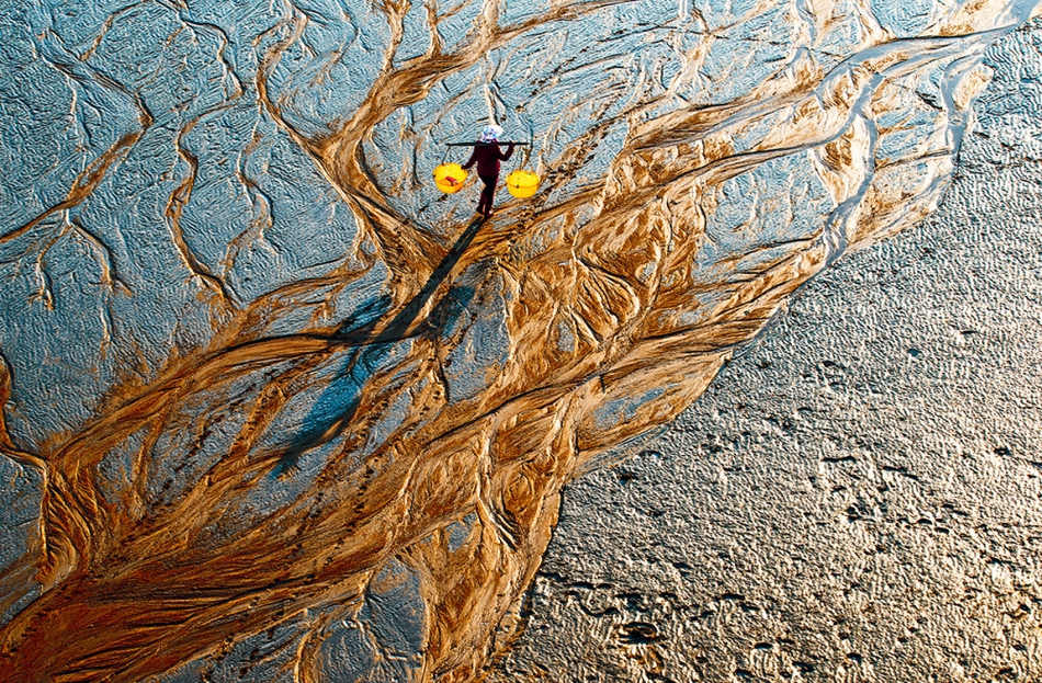 php源碼建站教程_薪酬新規(guī)透視 |?富國王園園旗下6只產(chǎn)品近三年全線跑