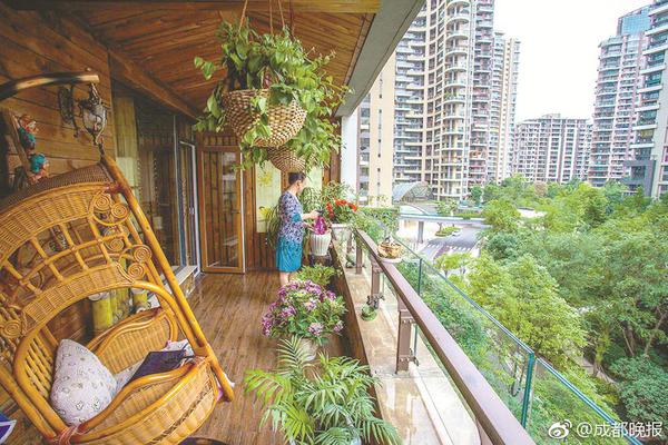 aspx開源代碼_女子在水匯洗澡被老阿姨偷拍 對方手機(jī)里有多人裸照