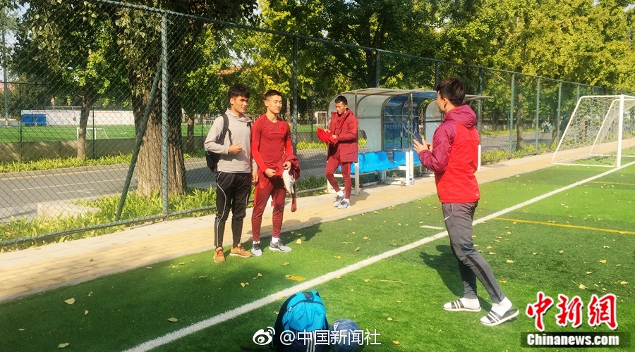 powershell命令窗口_戰(zhàn)鷹與霞光同框 南部空軍實戰(zhàn)化訓(xùn)練大片來了