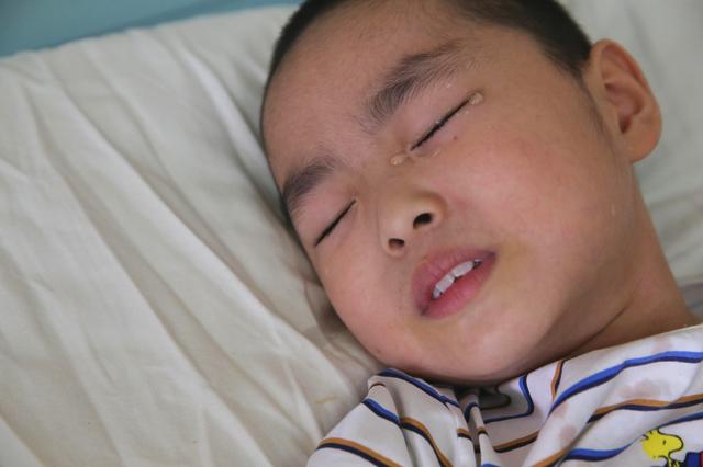 網(wǎng)絡(luò)違法犯罪平臺舉報和報警的區(qū)別_萬科A午后直線漲停 多只萬科系債券大漲超30%