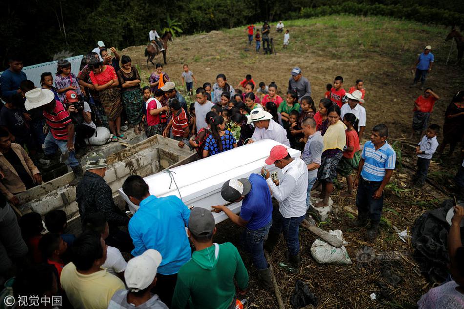 江西豐城一女護(hù)士患癌請(qǐng)病假遭拒？衛(wèi)健委通報(bào)