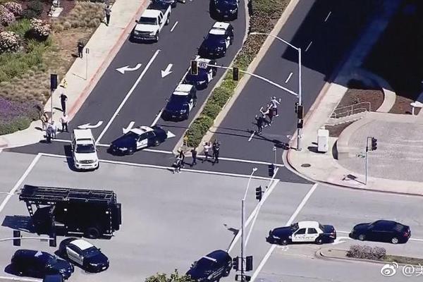 iis部署web項目_店員在打工商店刮中2847萬引熱議 官方出面澄清