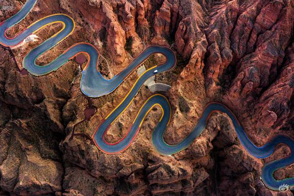 iis部署web項目_店員在打工商店刮中2847萬引熱議 官方出面澄清