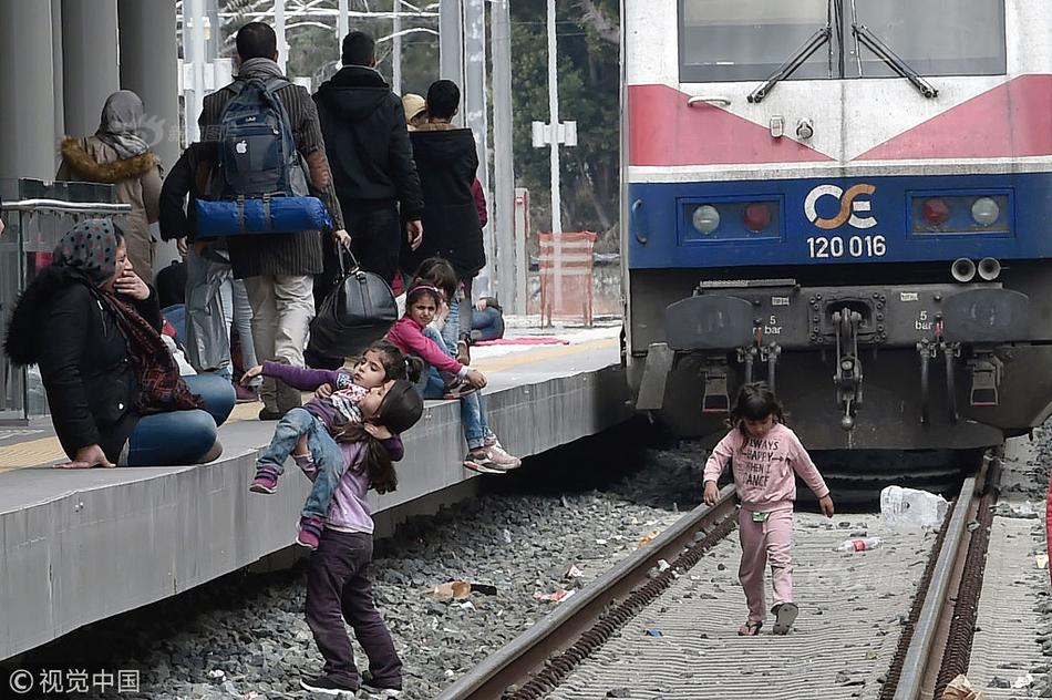 檢察機(jī)關(guān)依法對(duì)齊扎拉涉嫌受賄案提起公訴