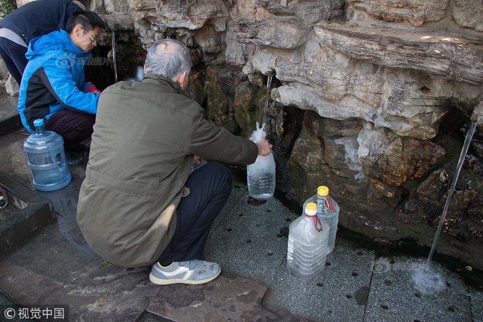 看看能去班味的電腦！華碩a豆 14 Air 香氛版