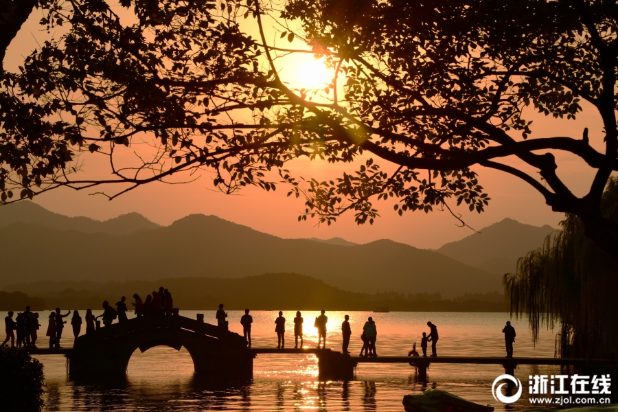 如何快速部署一個網(wǎng)頁服務(wù)器_無法根治，它讓1500萬中國人生不如死