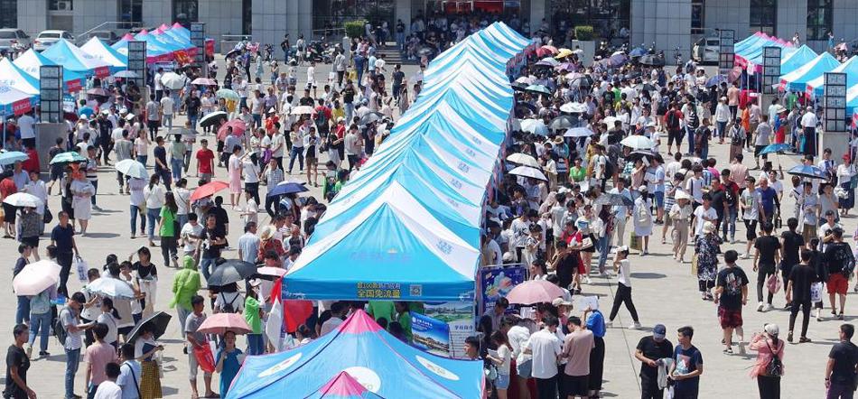 基于ssebm的數(shù)據(jù)挖掘與處理_蓋世小雞X5s：性能升級(jí)，游戲外設(shè)的硬核進(jìn)化