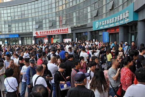 怎么用網(wǎng)頁_日本強震，高市早苗“神色慌張”跑進官邸