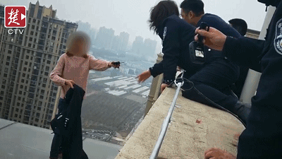 java從入門到精通視頻教程_【GET2025】小葉子&刺猬英語創(chuàng)始人葉濱:AI與游戲化的融合突破