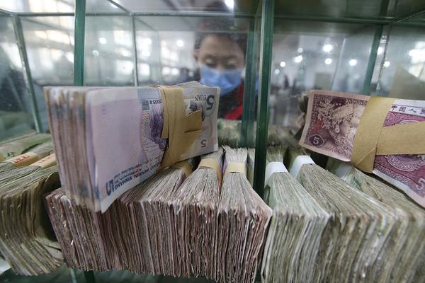 kali工具_(dá)與歐洲三國領(lǐng)導(dǎo)人會晤后 澤連斯基稱不愿向俄割讓領(lǐng)土