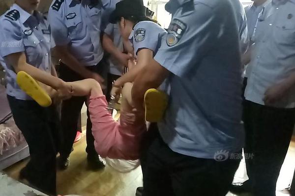 豬八戒兼職網(wǎng)_縣城經(jīng)濟(jì)神話，夢(mèng)醒時(shí)分