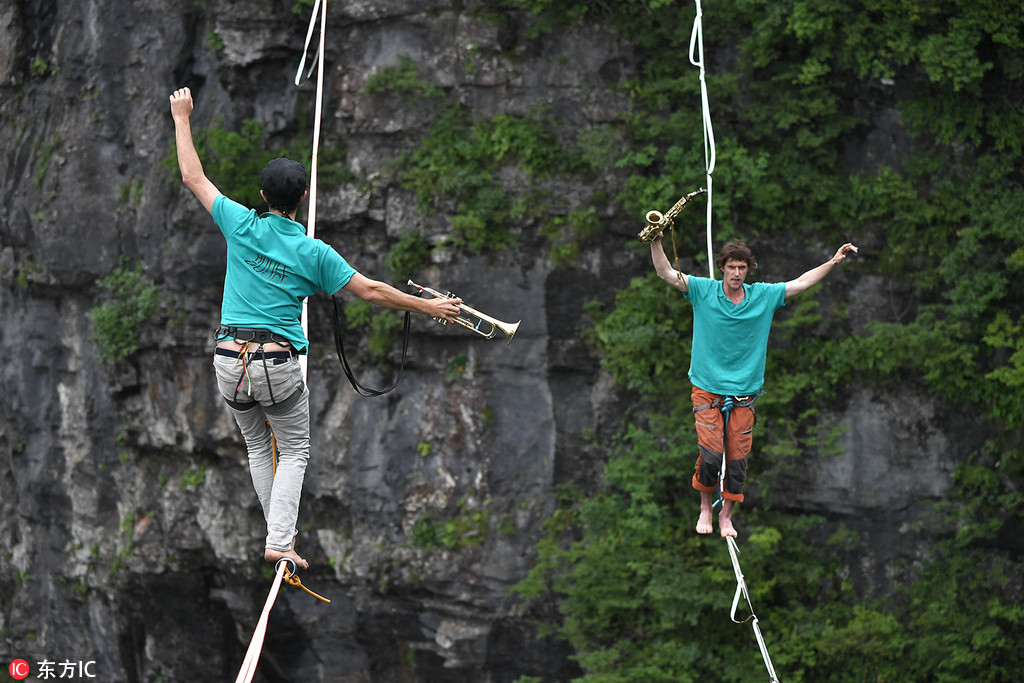 拉新行業(yè)成為網(wǎng)絡(luò)黑灰產(chǎn)_前魯能外援西塞效力球隊(duì)車禍 本人傷情無礙隊(duì)友去世