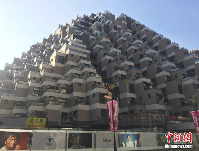 墻壁無線ap總線式組網(wǎng)_購買盲盒年齡門檻形同虛設(shè)