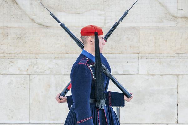 中央網(wǎng)信辦舉報(bào)_金觀平:中國(guó)經(jīng)濟(jì)長(zhǎng)期向好具有堅(jiān)實(shí)支撐