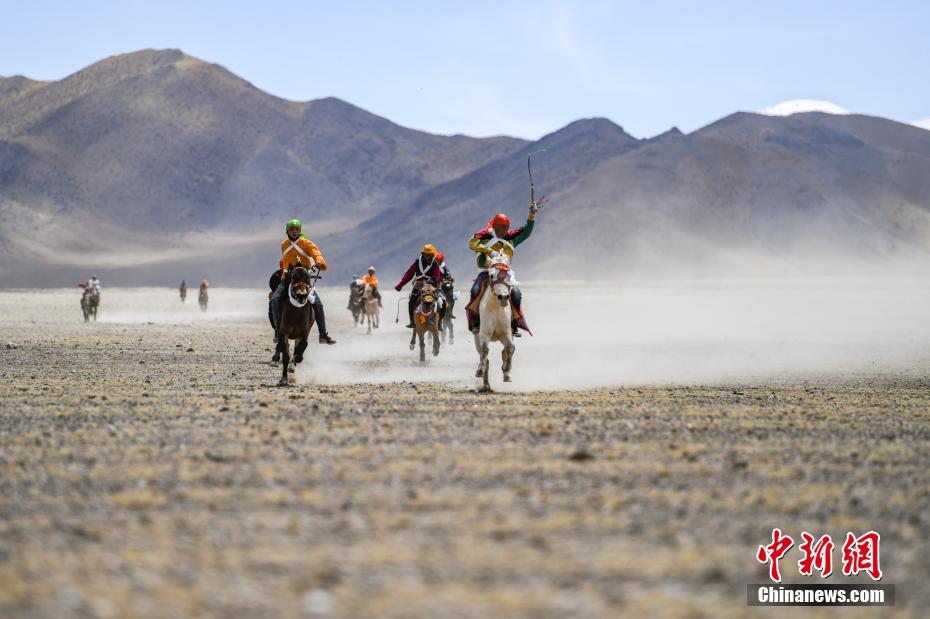 經(jīng)濟(jì)日報(bào)：全面客觀看待房地產(chǎn)市場變化