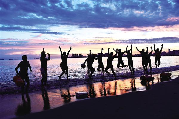 高溫合金滲層做完1000度熱暴露對(duì)滲層的影響_十一級(jí)應(yīng)有的強(qiáng)度！BZT-70&戰(zhàn)鱷出陣，征戰(zhàn)坦克世界假日行動(dòng)！