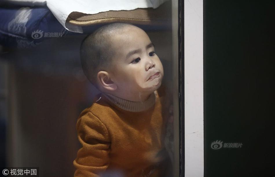 簡單游戲代碼編寫_房子，已經(jīng)成了許多人的累贅。