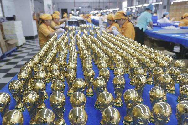 怎么爬取網(wǎng)頁數(shù)據(jù)_40張海邊撒野照片，真是太有創(chuàng)意了！