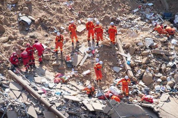 電熱壺燒水過程中可以直接拿起嗎_2023年中國家電行業(yè)年度報告重磅發(fā)布