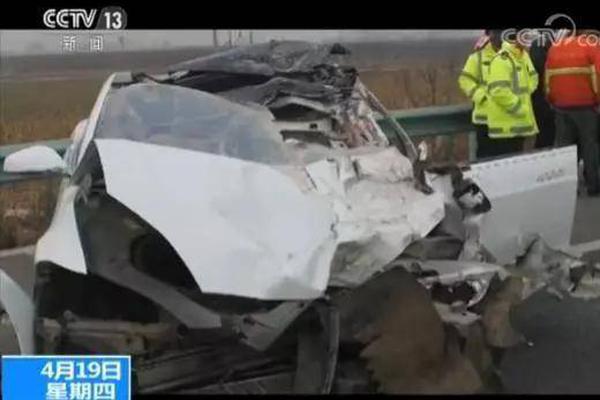 菲律賓電影男主人拿錢(qián)誘惑女傭_16區(qū)婦幼保健院均有兒科夜診