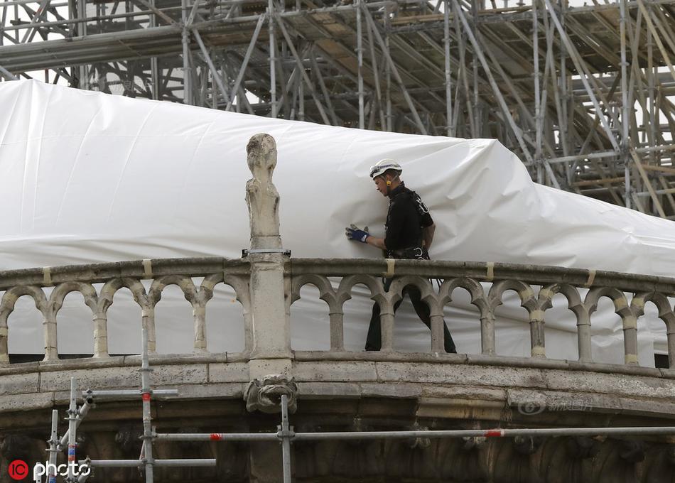 模擬黑客網(wǎng)址_金融圈大清洗！嚴(yán)打黑中介，銀行“內(nèi)鬼”落馬！