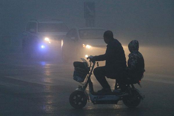 fastjson2漏洞_負(fù)債 238 億元！樂視網(wǎng)擬投資 1.8 億元炒股