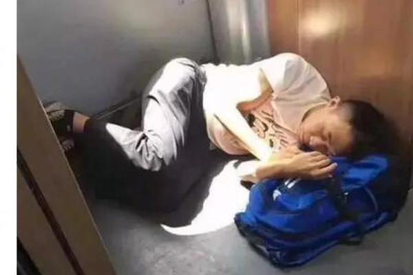 權限提升漏洞利用_姚弛答題賽兩度復活，自稱最懂娛樂圈甩鍋羅伯特