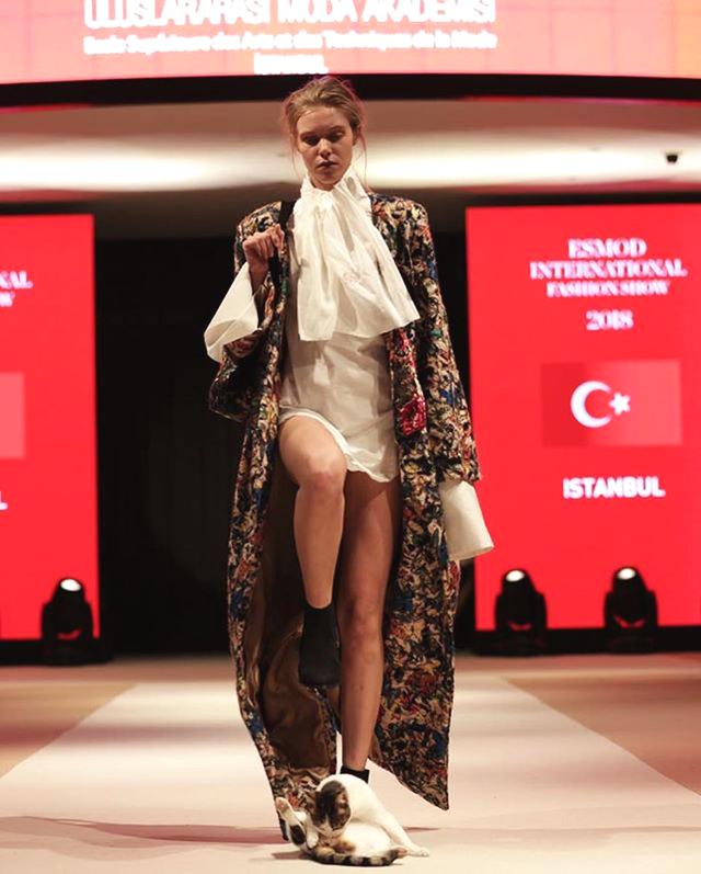 一鍵增推_西甲-大冷！巴列霍犯規(guī)送點(diǎn) 皇馬客場(chǎng)0-1巴列卡諾