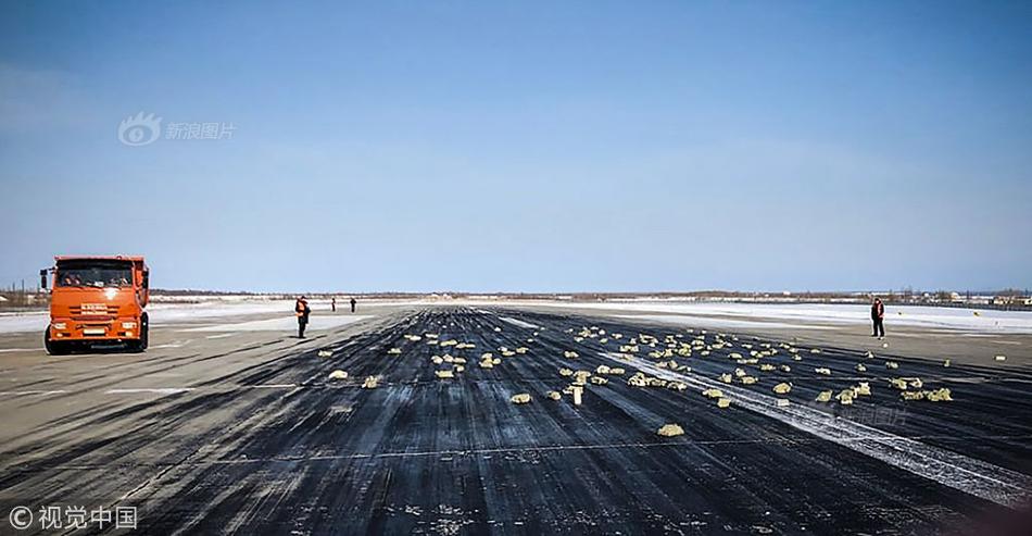 數(shù)據(jù)可視化技術及應用教材分析_雷佳音稱為了表演不怕透支
