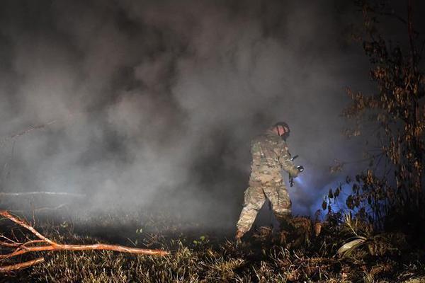 好快，5G入秋衛(wèi)衣到底要怎么搭配？