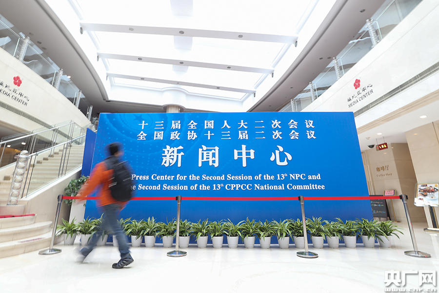 aspx文件使用vue加element_日本美女點(diǎn)贊徐瑛彬奪冠！兩人曾被拍逛街