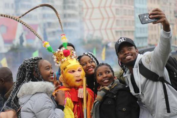 前端工程師崗位說明書_2026布里斯班賽陣容： 衛(wèi)冕冠軍薩巴倫卡領(lǐng)銜，還有六位TOP10選手