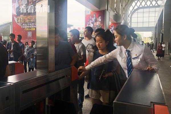 從論斤賣魚肉到論克賣魚卵，沂蒙老區(qū)魚子醬擺上歐洲餐桌